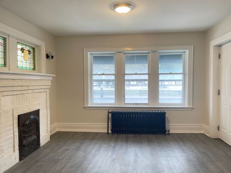 For Lease - 987 Main Street Unit# 1, Hamilton, Ontario - Photo 3