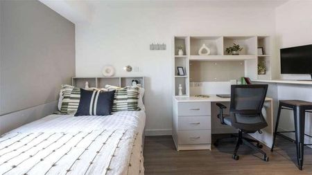 Classic Studio Holden Court, Hollingdean Road, Brighton, East Sussex, BN2 - Photo 3