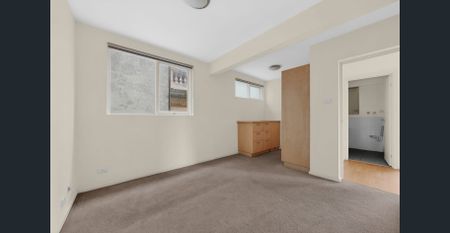 Brilliant Burnett - Photo 3