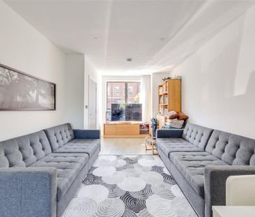 3 bedroom terraced house to rent - Photo 4