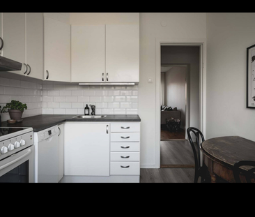 Kristiansborgsallén, Västerås - Photo 6