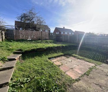 3 bedroom link detached house to rent - Photo 5