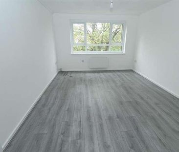 South Park Court, Westvale, Kirkby, L32 - Photo 5