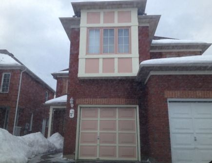 Brampton, L6R 1R8 - Photo 1