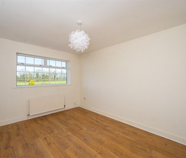 3 Bedroom Semi-Detached House for Rent - Photo 5