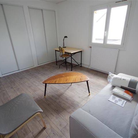 1 CHAMBRE A LOUER SAINT BARTHELEMY D'ANJOU 49124 COLOCATION - Photo 2