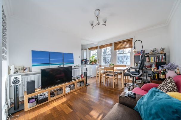 1 bedroom flat to rent - Photo 1