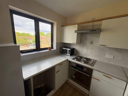 Siskin Court, NW9 5BR, Colindale - Photo 5