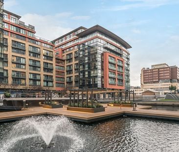 Merchant Square, Paddington, London, W2 1AP - Photo 1