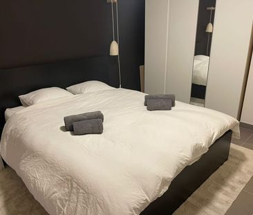 Appartement te huur - Foto 2