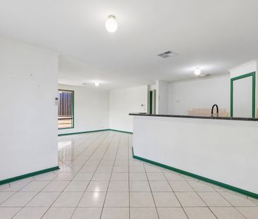 Comfortable 4 Bedroom Home with Secure Parking & Entertaining Area.... - Photo 6