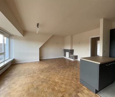 Appartement te huur - Photo 1