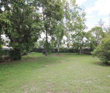 18 Mary Street, 4700, The Range Qld - Photo 3
