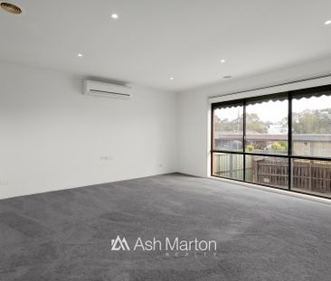 11 Leonard Drive, Langwarrin, VIC 3910 - Photo 2