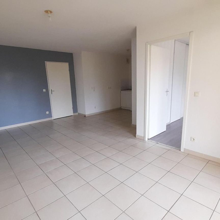 Location Appartement 2 pièces 50m² AUBENAS 07200 - Photo 1