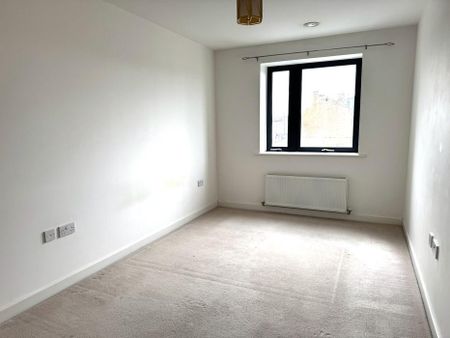 2 bedroom apartment to rent - Photo 4