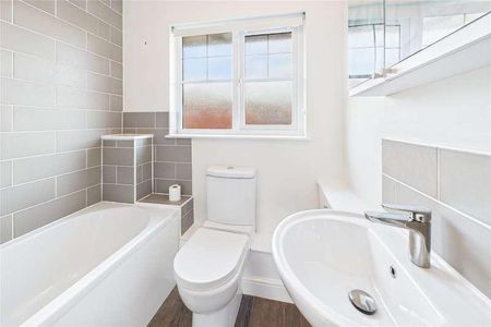 Worsley Place, Theale, Reading, Berkshire, RG7 - Photo 4