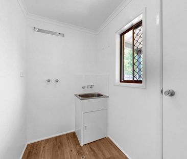 Three bedroom family home in quiet street. - Photo 5