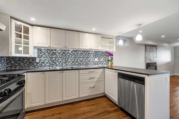 For Lease - 176 Foxtail Ridge Unit# (Basement), Newmarket, Ontario - Photo 1