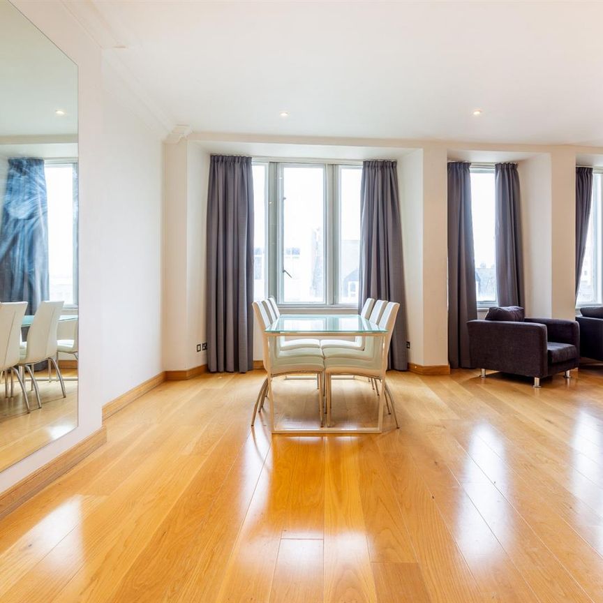 2 bed apartment to rent in Grainger Street, City Centre, NE1 - Photo 1