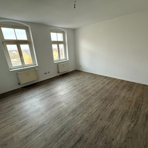 2-Raum-Wohnung in zentraler Lage zu vermieten - Photo 1