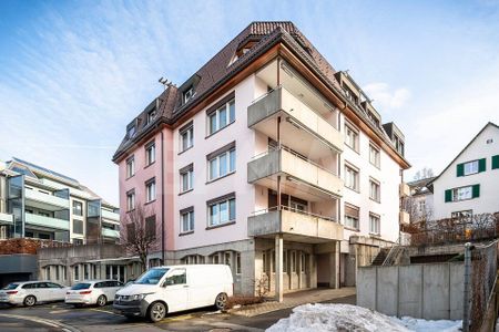 Gepflegte 4.5-Zimmer-Wohnung im Herzen von Einsiedeln zu mieten - Photo 5