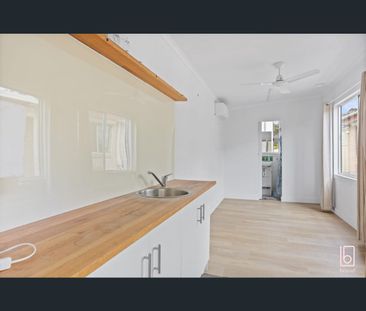 65 Mountain View Drive, Woongarrah, NSW 2259 - Photo 3
