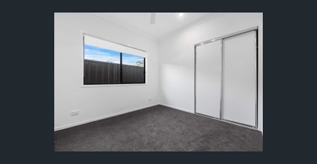 Apply Now! - Photo 3