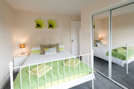 2 bedroom apartment to rent - Photo 4