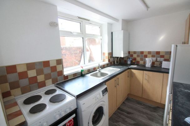Henderson Street, Preston - Photo 1