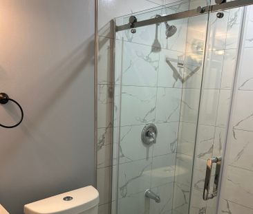 For Lease - 24 Neville Crescent, Brampton, Ontario - Photo 3