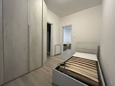 Caratteristico bilocale in zona Santo Stefano - Photo 3