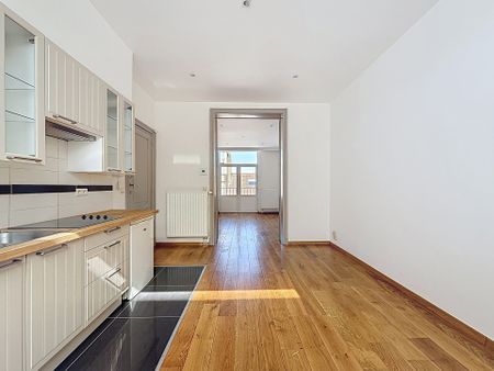Flat - for rent - Photo 2