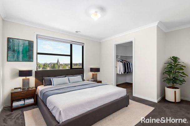 Splendid 3Br Townhouse in Riversdale Estate, Tarneit! - Photo 1