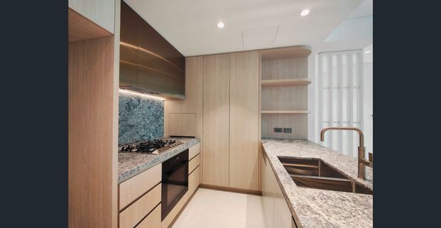 Within sought after school catchment areas! Modern 2 Bedroom Apartment in Prime Willoughby Location! - Photo 1