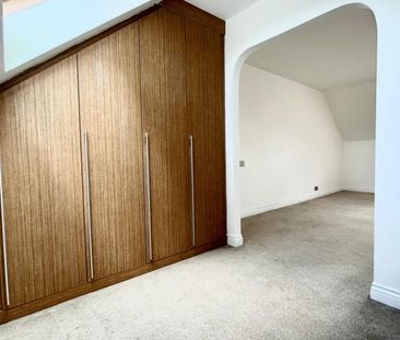 4 bedroom House To Let - Photo 5