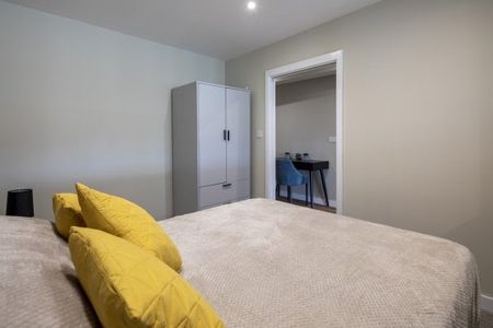 Lower Stone Street, Maidstone - Photo 3