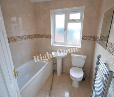 3 bedroom semi-detached house to rent - Photo 2