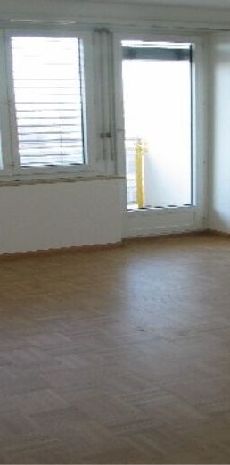 Your first four walls - Foto 2