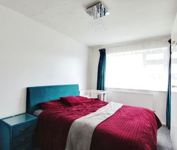 2 bed maisonette to rent in Star Road, Uxbridge, UB10 - Photo 4