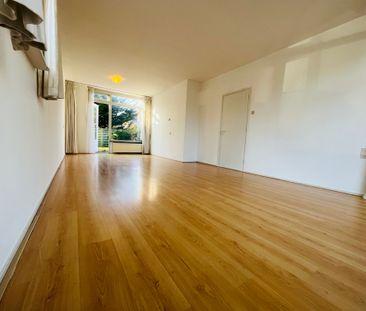 Te huur: Appartement Hillenaarlaan 37 in Wassenaar - Foto 2