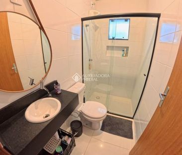Apartamento com 2 quartos e 40m² para alugar em Campeche, Florianóp... - Foto 6