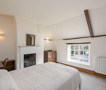 2 bedroom semi-detached house to rent - Photo 6