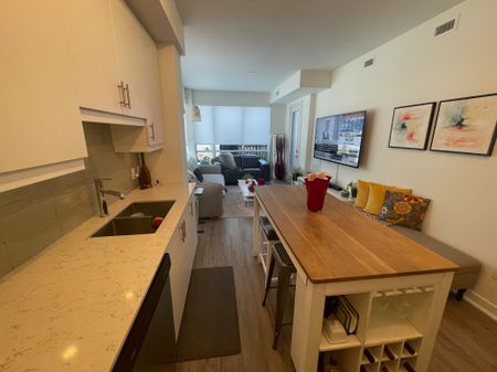 For Lease - 340 Plains Road Unit# 101, Burlington, Ontario - Photo 2