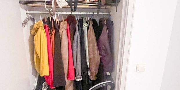 Studio met slaaphoek te huur in Sint-Gillis voor € 945 met 1 slaapkamer - Photo 1