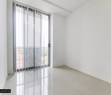 MGM MARTIN – THREE BEDROOM APARTMENT - Photo 5