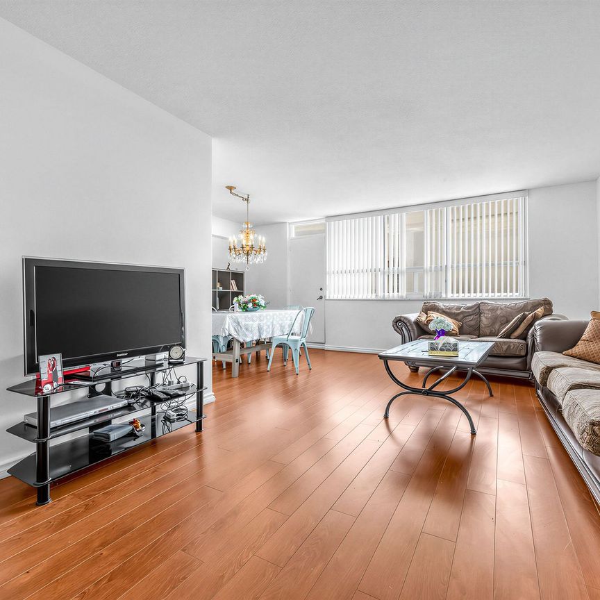 For Lease - 130 Neptune Drive Unit# 505, Toronto, Ontario - Photo 1