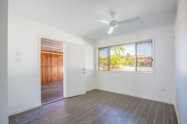 $560 per week / $2,240 Bond - Photo 1