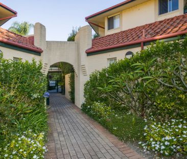 Bright and Peaceful Apartment in Churchlands - Photo 3
