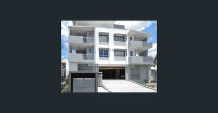 Modern Unit on Fringe of CBD - Photo 2